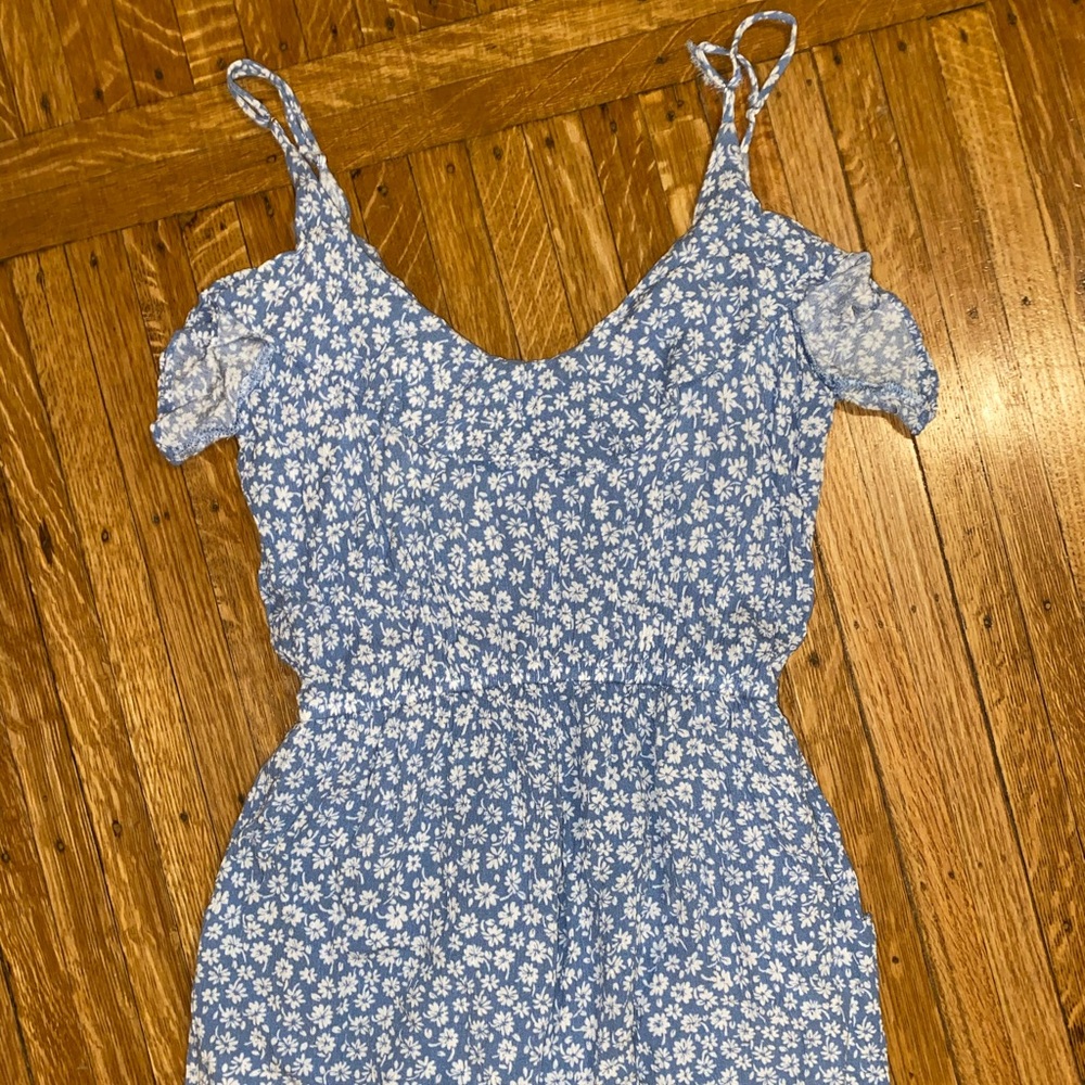 Blue and white flower romper